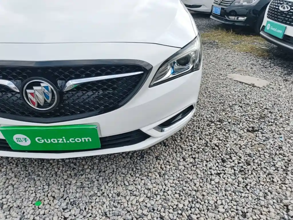 Buick Verano — миниатюра 24