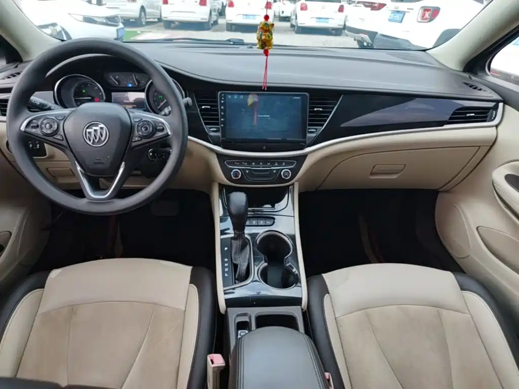 Buick Verano — миниатюра 10