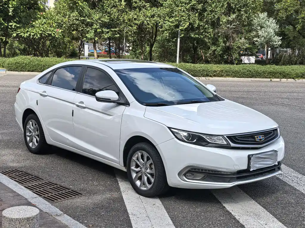 Geely Emgrand GL — миниатюра 3
