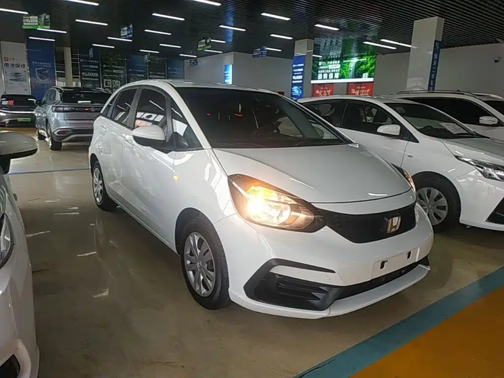 Honda Fit — миниатюра 4