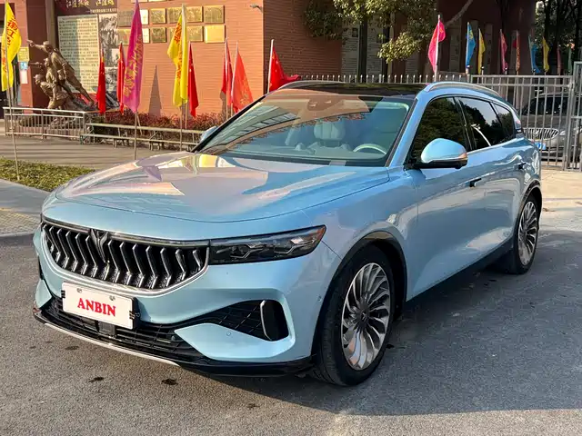 VOYAH LAN TU FREE 2023