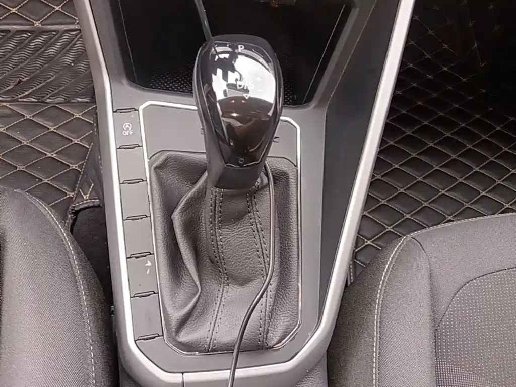 Volkswagen Polo — миниатюра 14