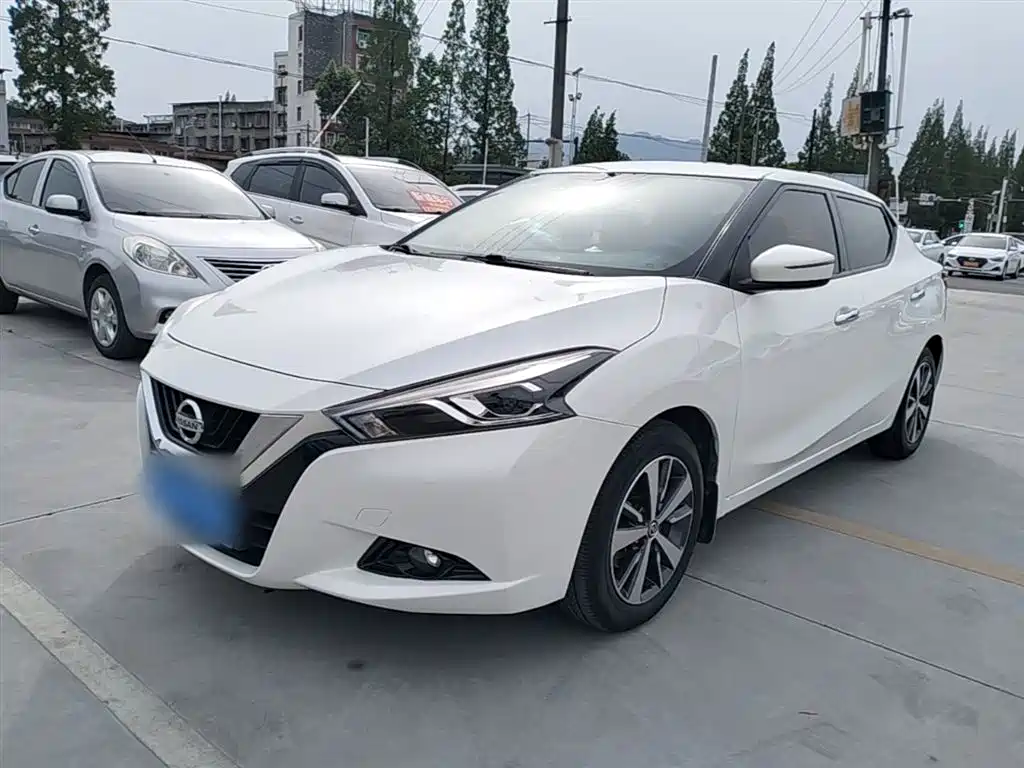 Nissan Bluebird 2016