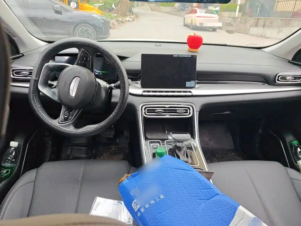 Geely Emgrand — миниатюра 5