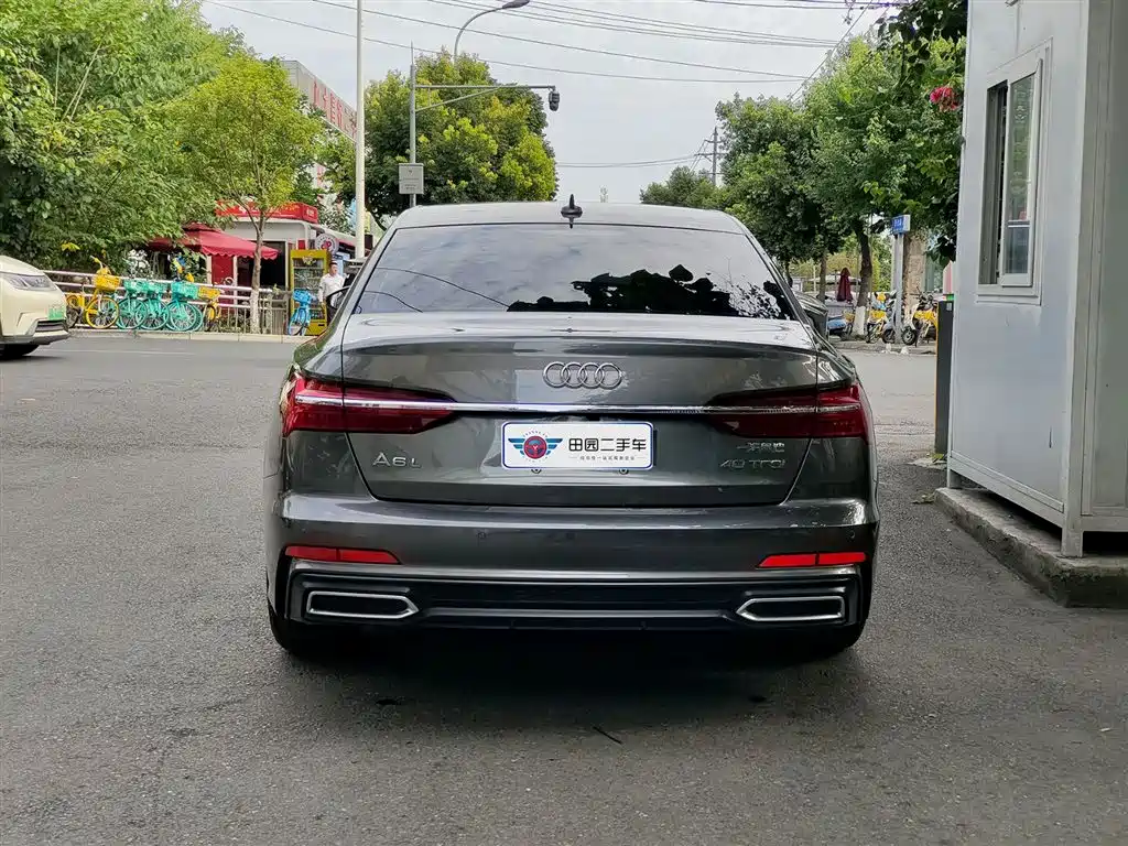 Audi A6L 2021 40 TFSI Luxury