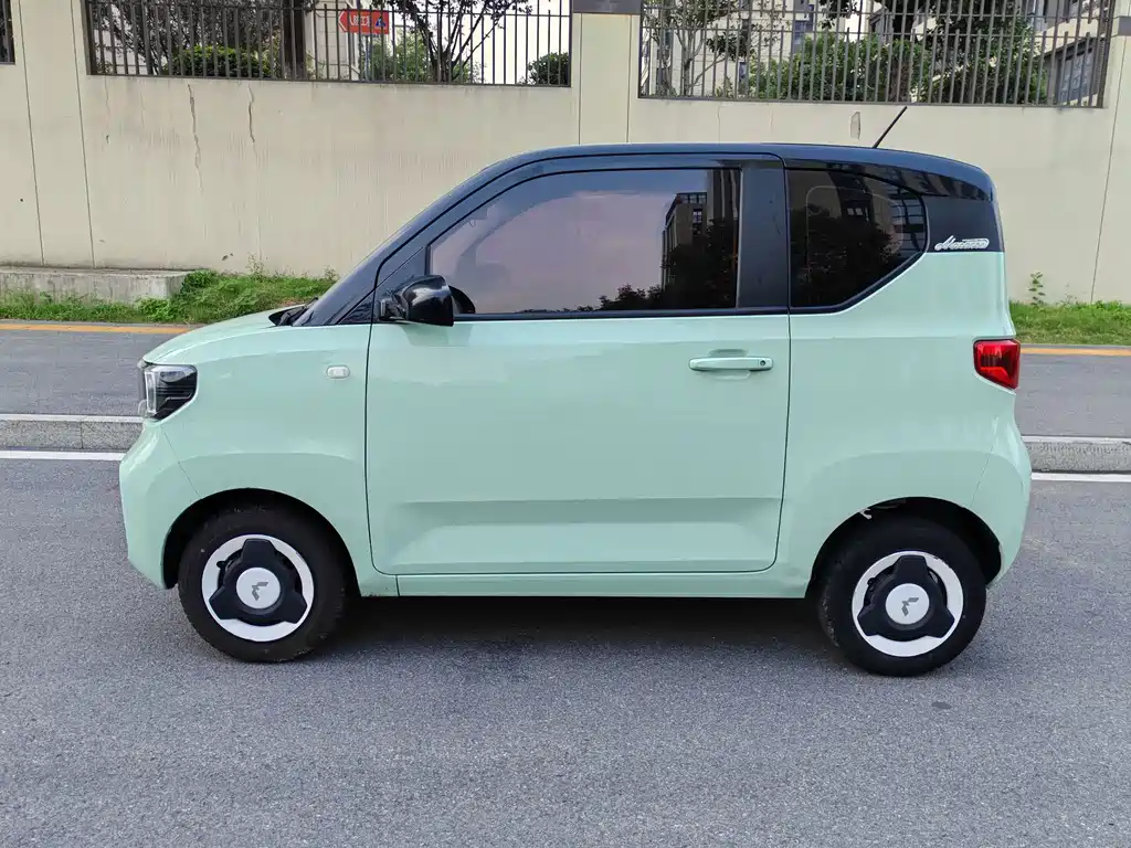 Wuling MINIEV — миниатюра 16