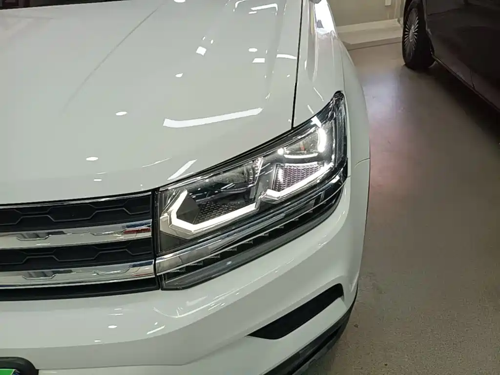 Volkswagen Tharu — миниатюра 24