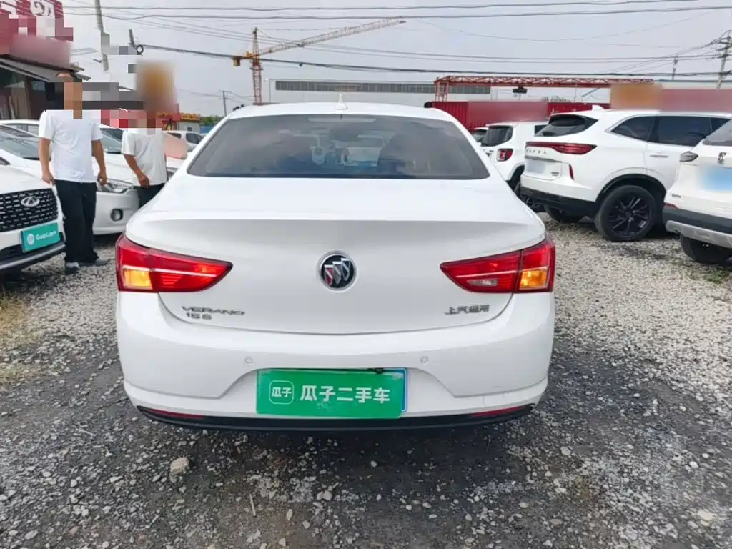 Buick Verano — миниатюра 6