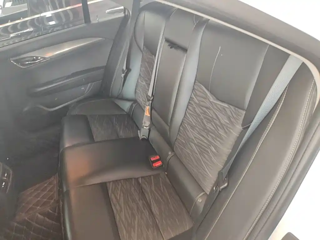 Cadillac ATS-L — миниатюра 17