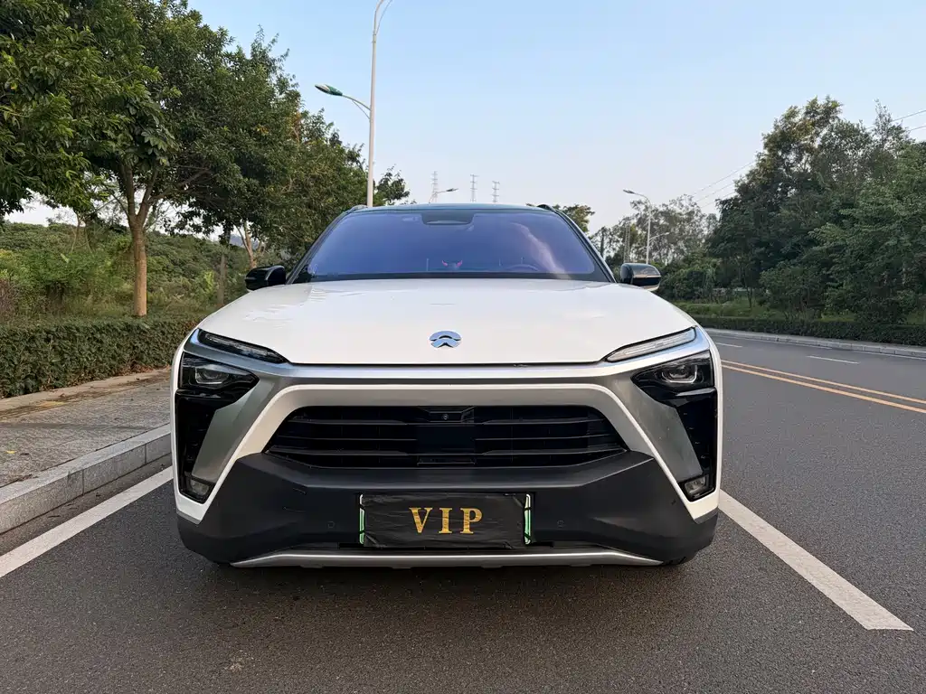 NIO ES8 — миниатюра 2