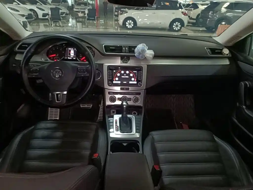 Volkswagen CC — миниатюра 10