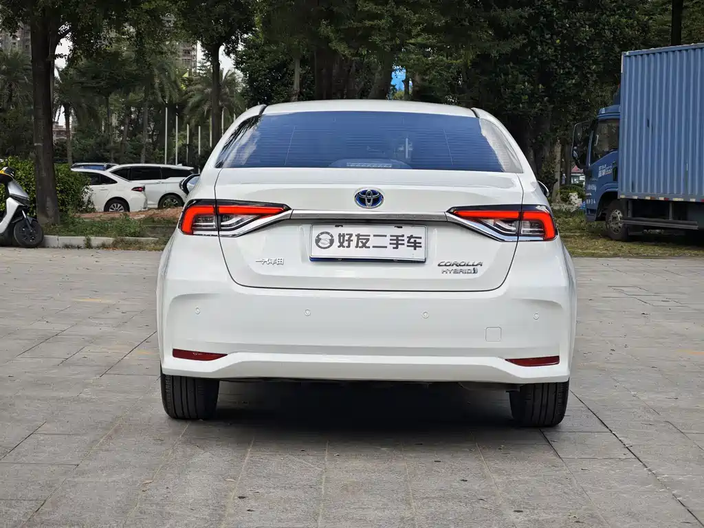 Toyota Corolla — миниатюра 6