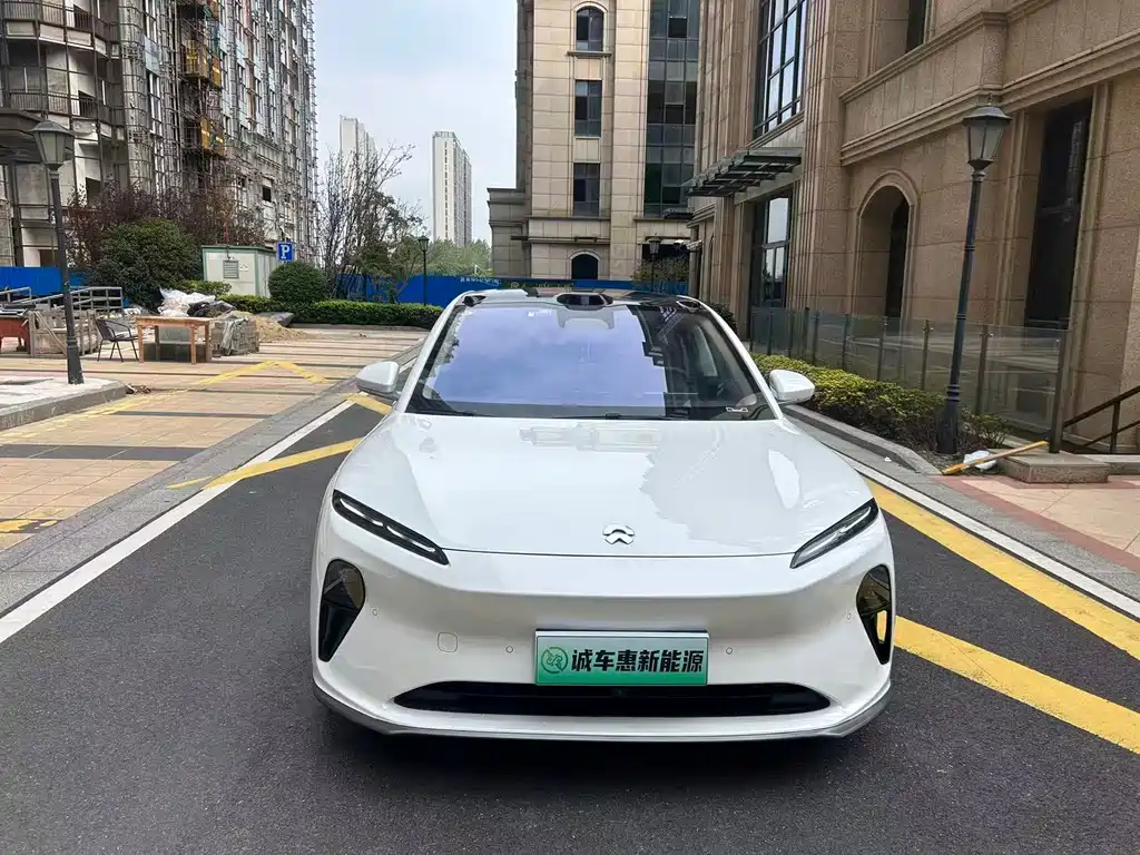 NIO ET5 — миниатюра 2