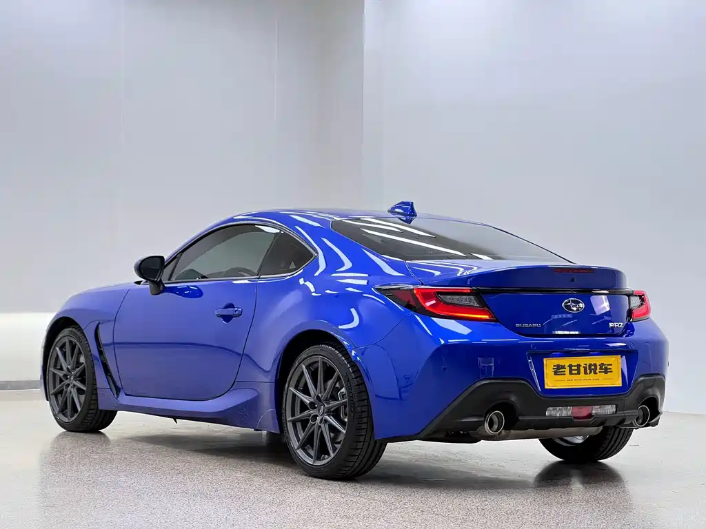 Subaru BRZ — миниатюра 6