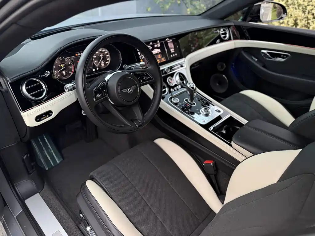 Bentley Continental — миниатюра 7