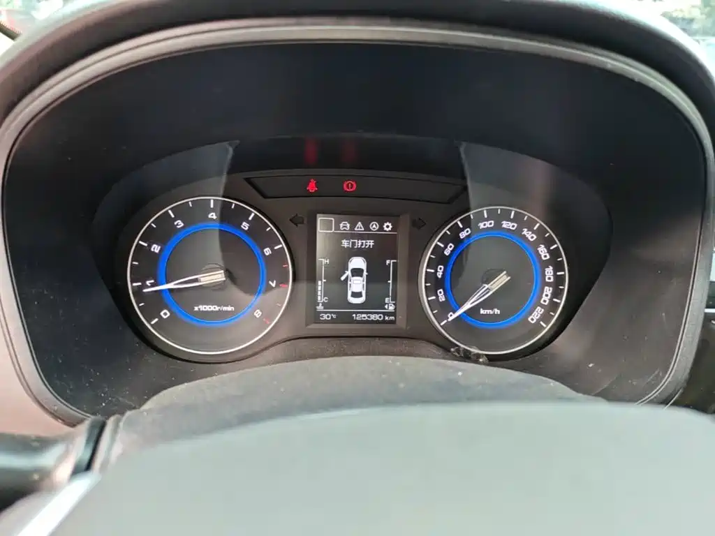 Changan Eado DT — миниатюра 12