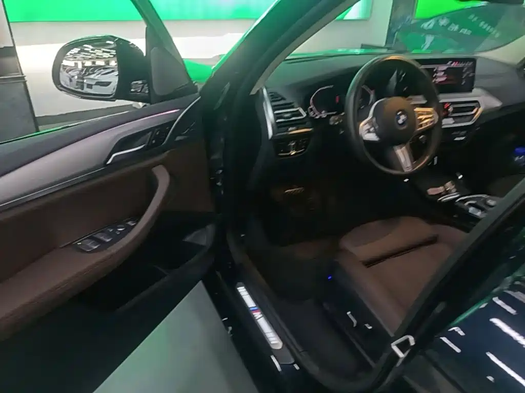 BMW iX3 — миниатюра 16