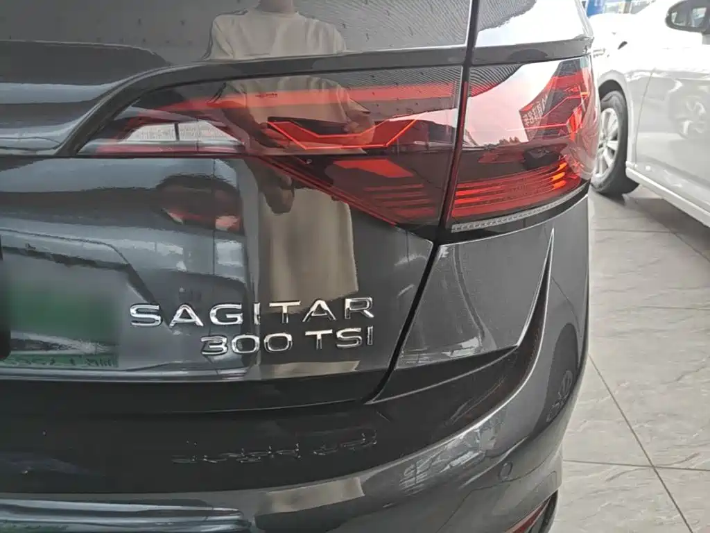 Volkswagen Sagitar — миниатюра 8