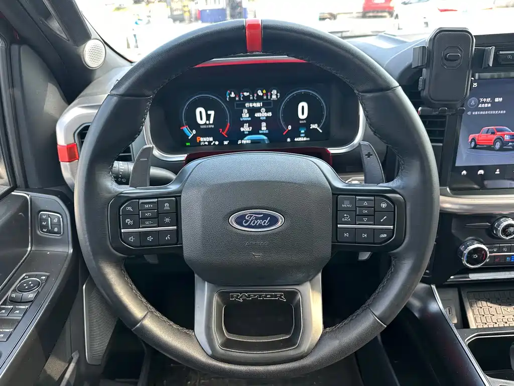Ford F-150 Raptor — миниатюра 7