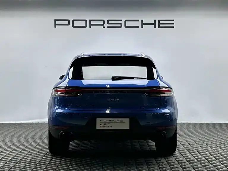 Porsche Macan — миниатюра 5
