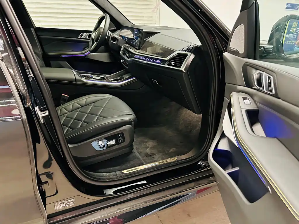 BMW X5 — миниатюра 21