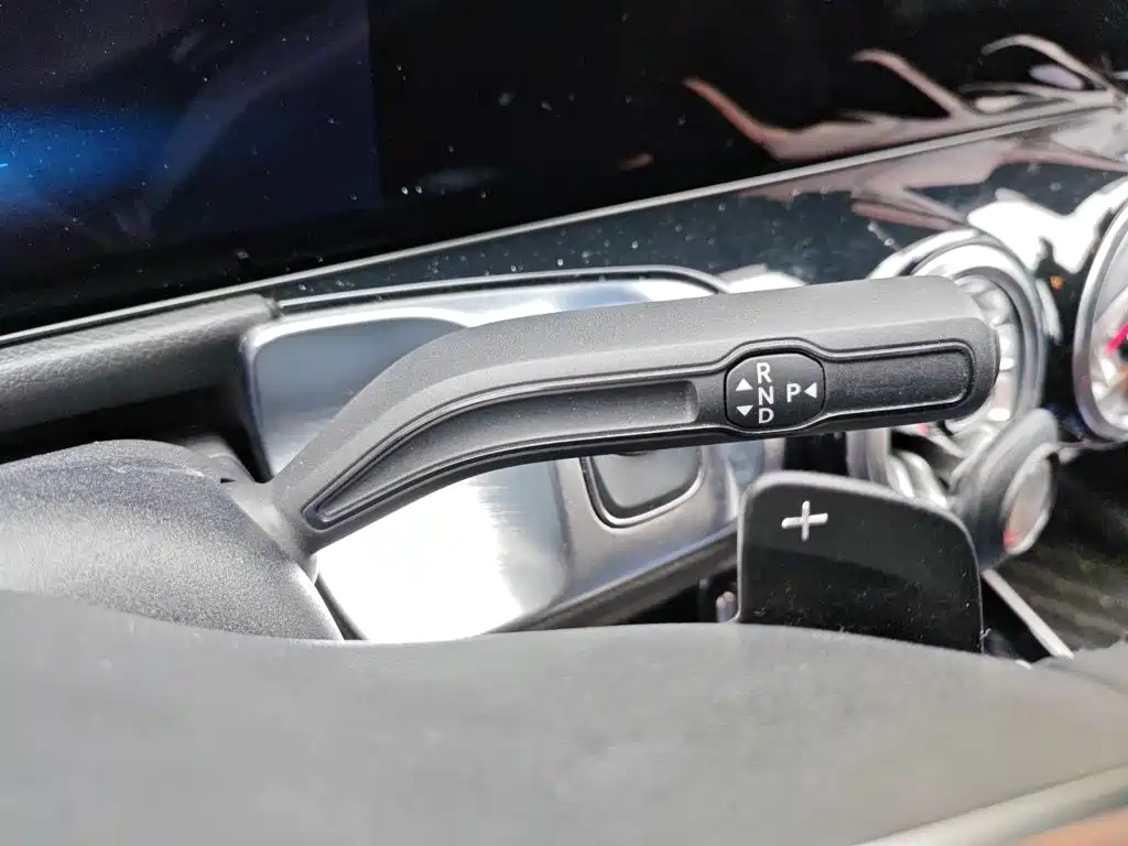 Mercedes-Benz EQB — миниатюра 15