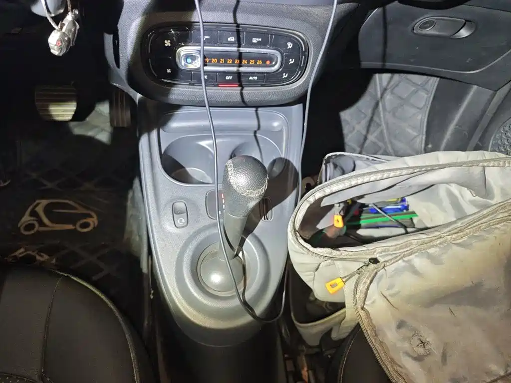 smart Smart Fortwo — миниатюра 10