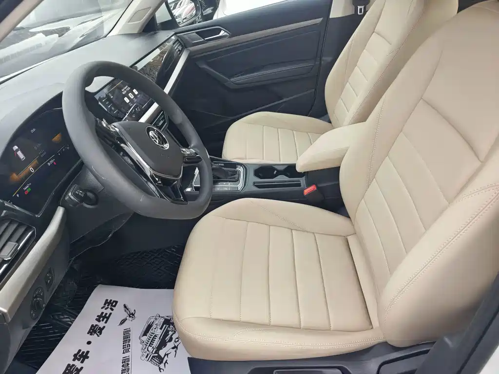 Volkswagen Lavida — миниатюра 4