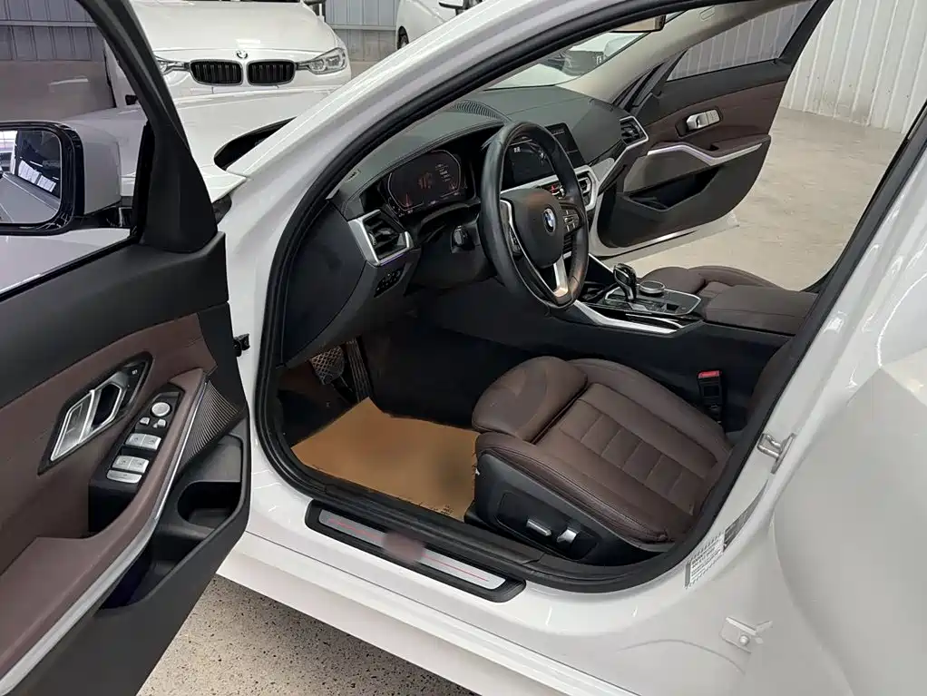 BMW 3 Series — миниатюра 20