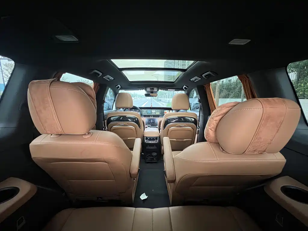 Li Auto Li ONE — миниатюра 13