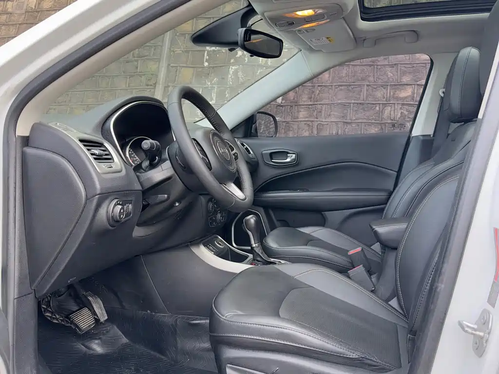 Jeep Compass 200T Auto Home Enjoy Edition, фото 5