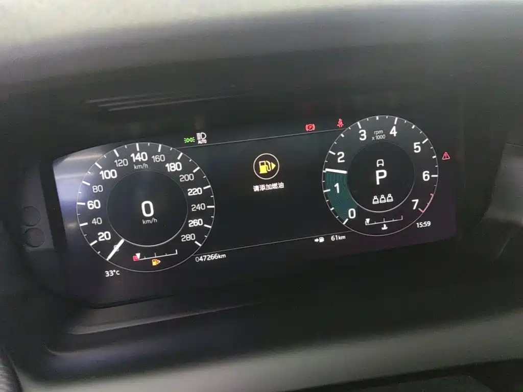 Land Rover Discovery Sport — миниатюра 12