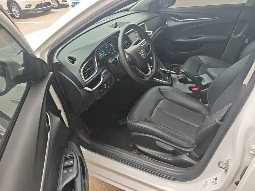 Buick Excelle — миниатюра 16