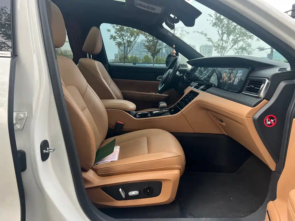 Li Auto Li ONE — миниатюра 12