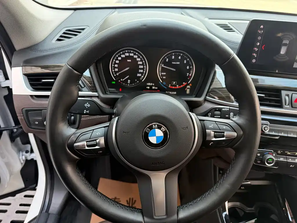 BMW X1 — миниатюра 23