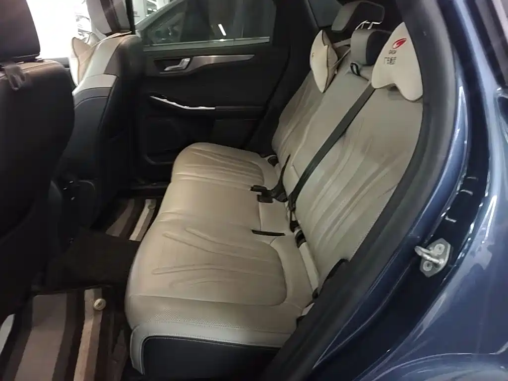 Ford Escape — миниатюра 17
