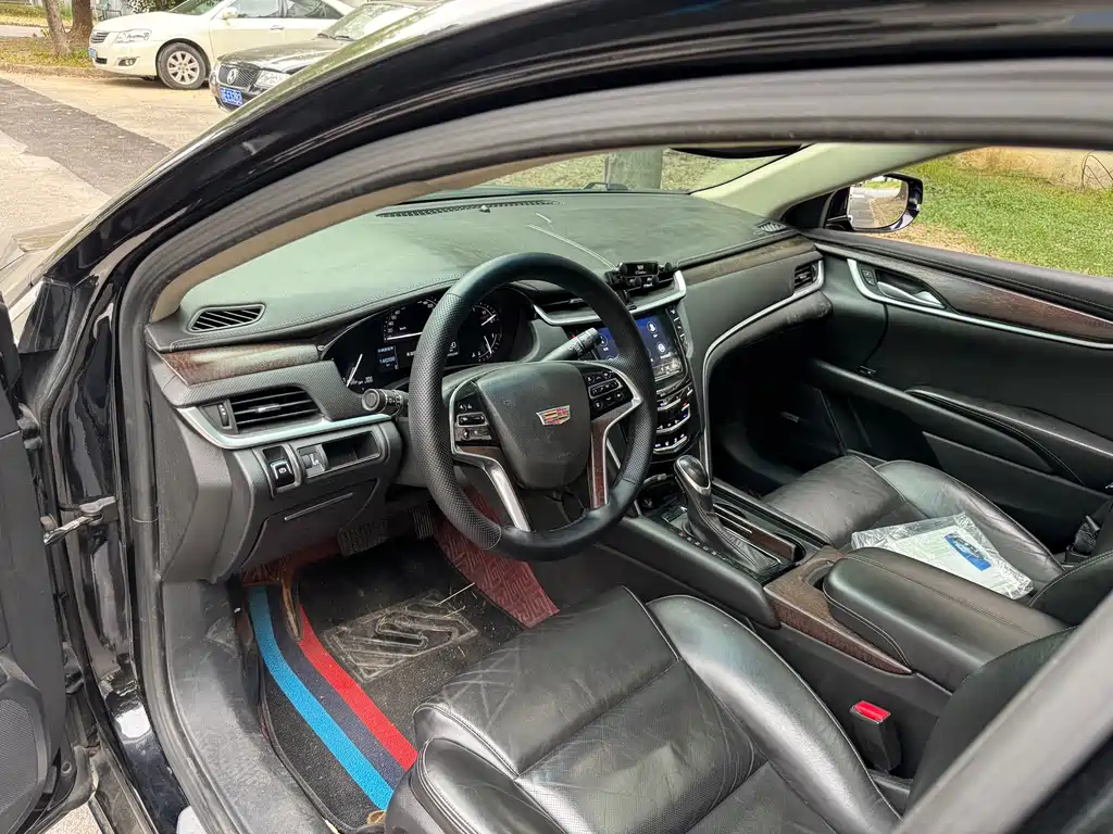 Cadillac XTS — миниатюра 9