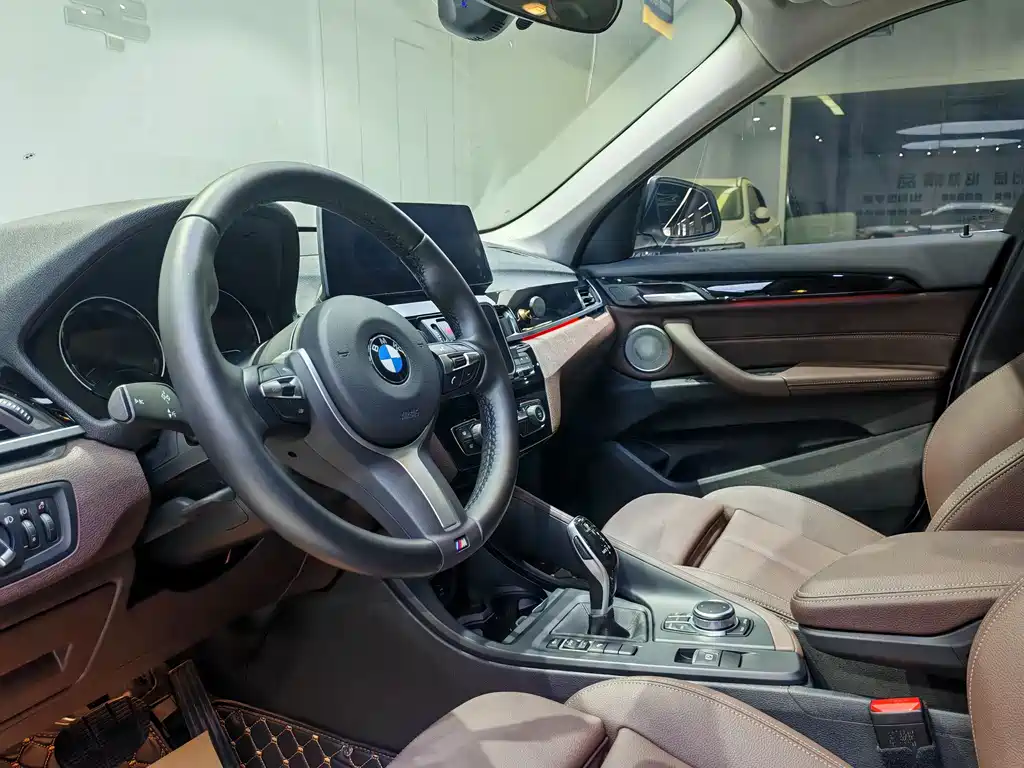 BMW X1 2021 sDrive25Li Lead