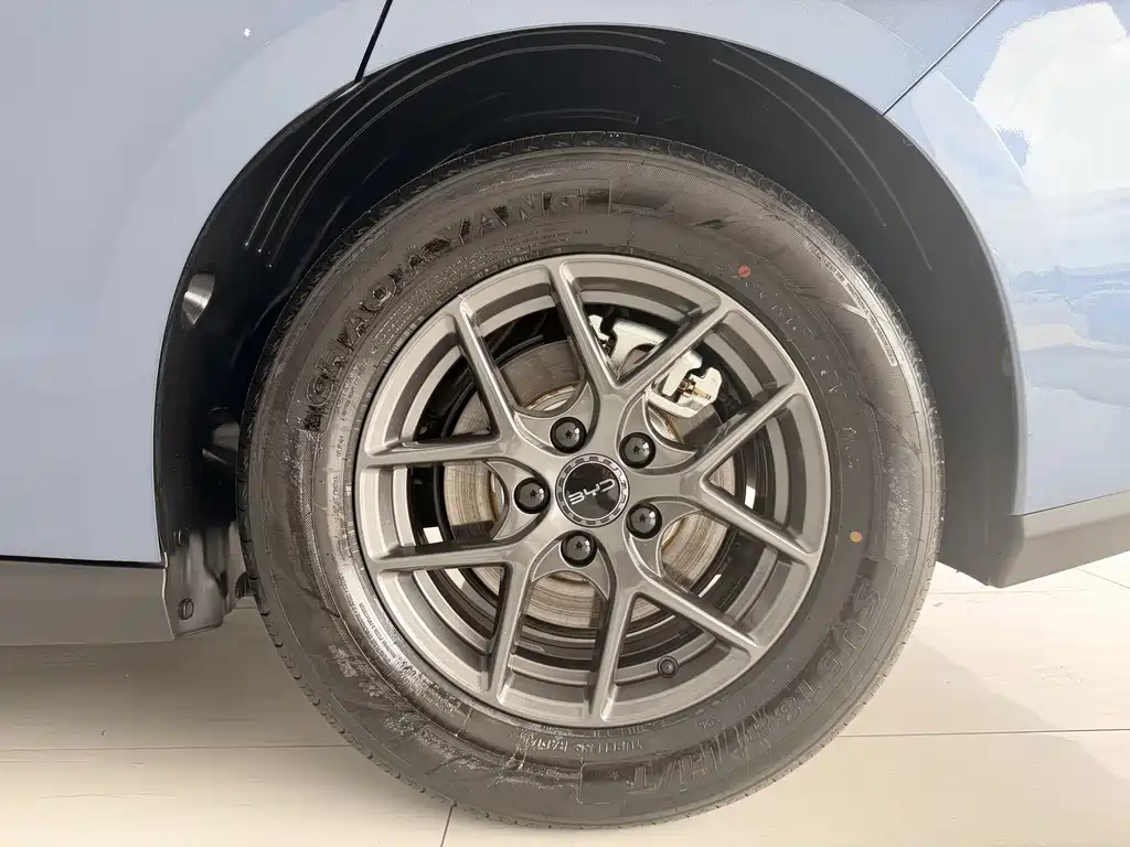 BYD Seal 06 06 2025 DM-i Smart Drive 80KM Luxury