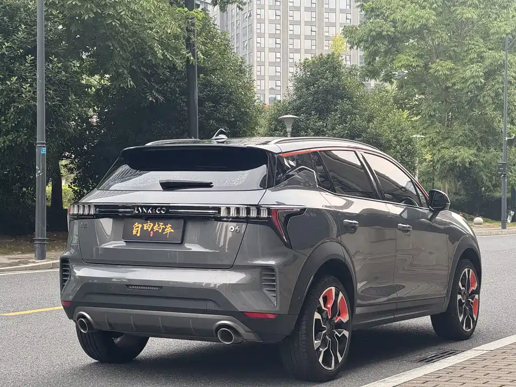 Lynk & Co 06 — миниатюра 19