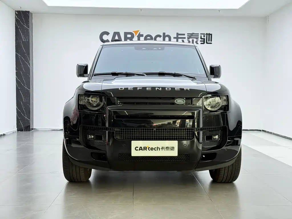 Land Rover Land Rover Defender 2025 110 3.0T P400 X-Dynamic HSE