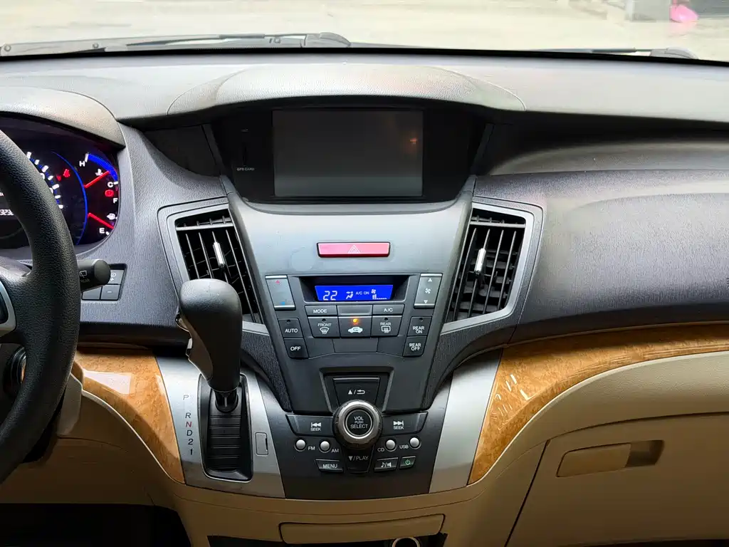 Honda Odyssey — миниатюра 6