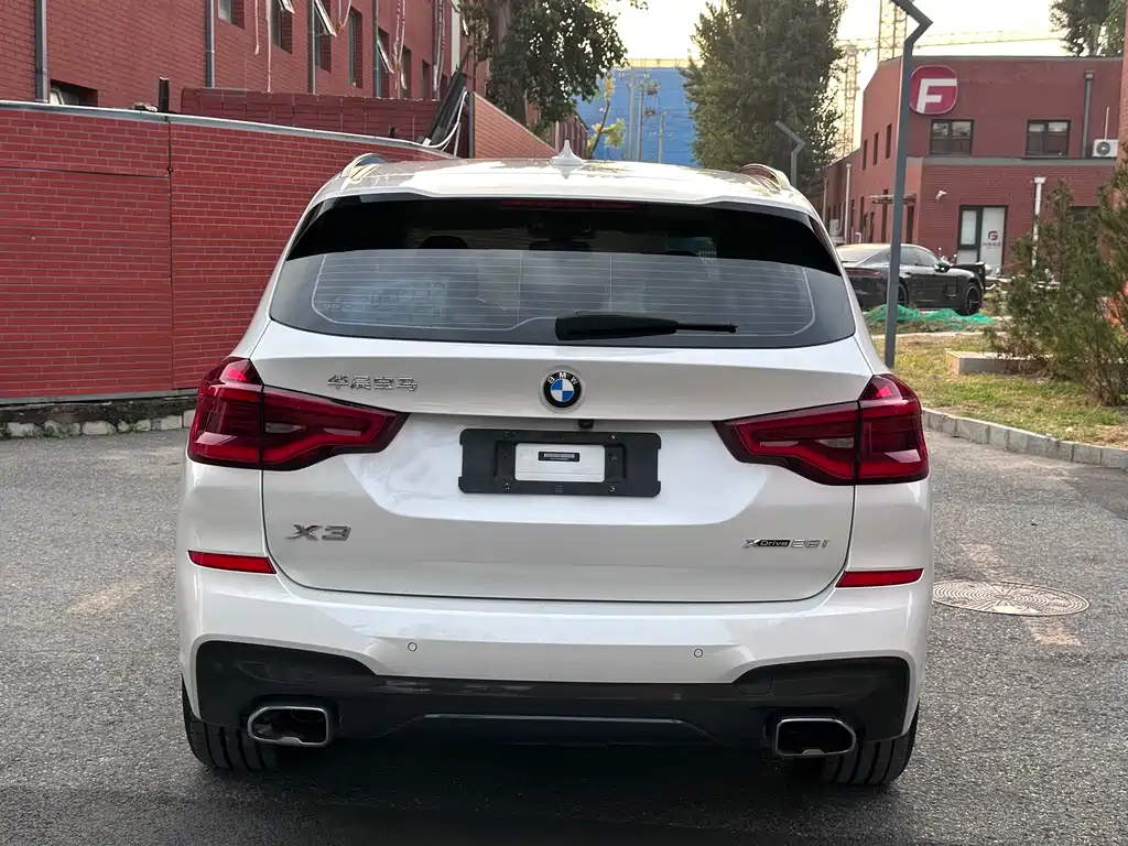 BMW X3 — миниатюра 22