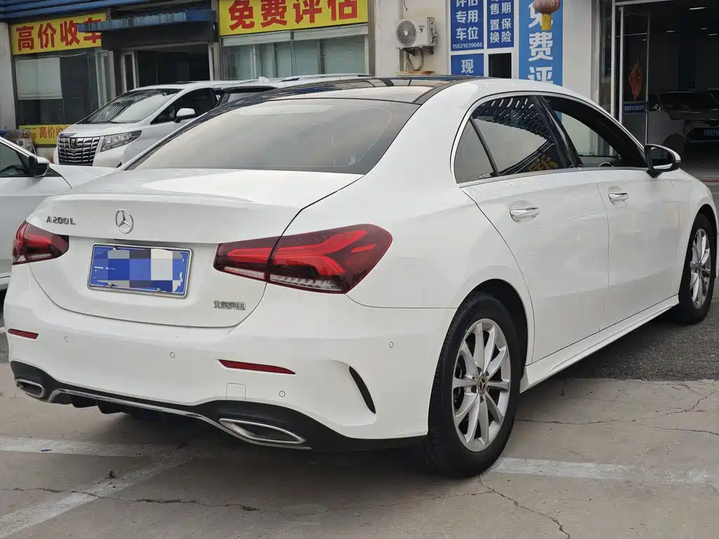 Mercedes-Benz A-Class — миниатюра 4