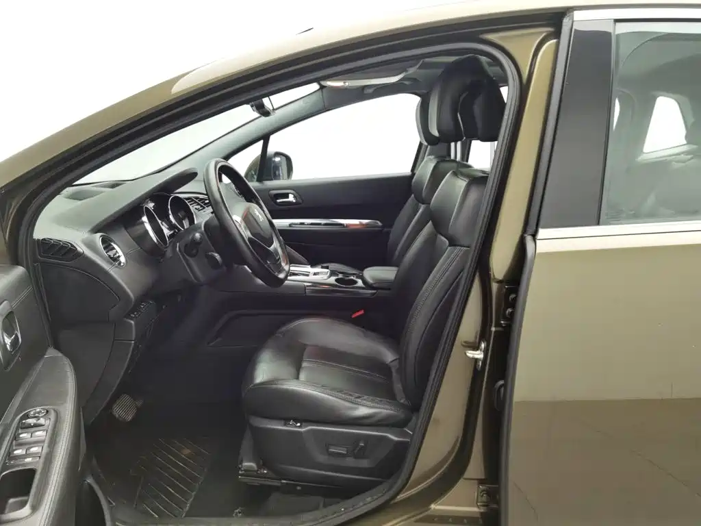 Peugeot 3008 — миниатюра 10