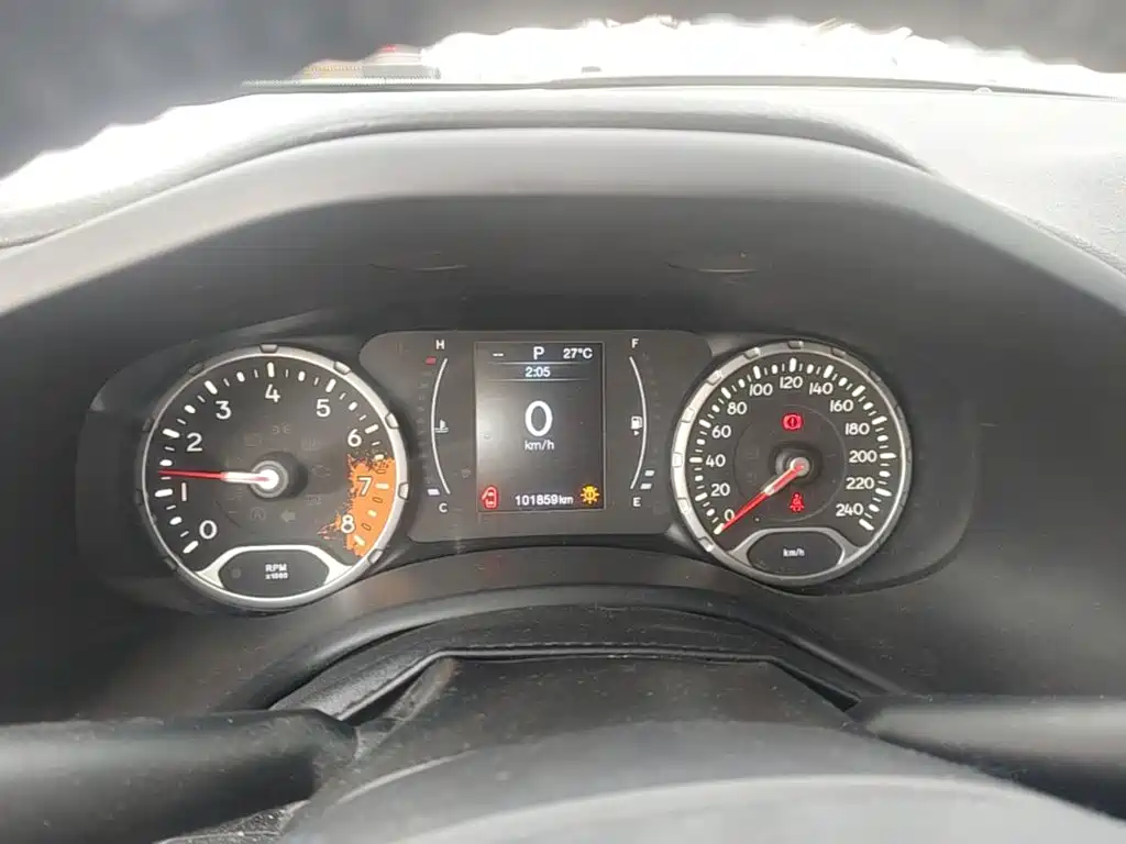 Jeep Renegade — миниатюра 12