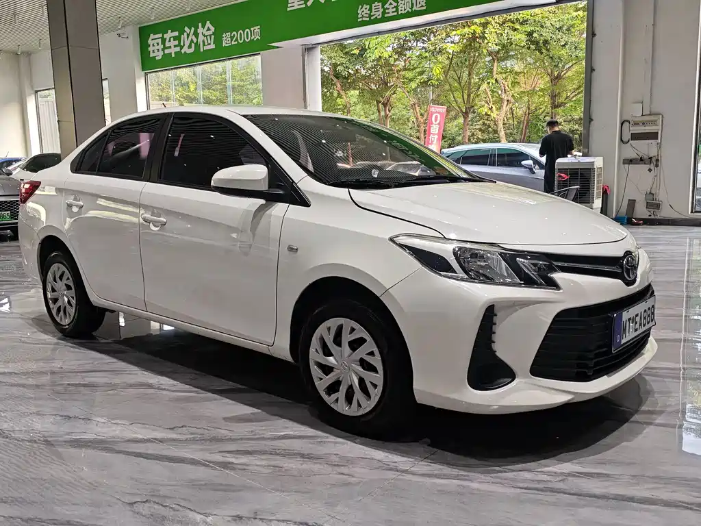 Toyota Vios — миниатюра 4