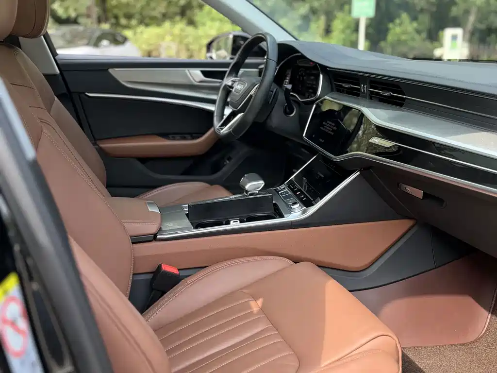 Audi A6L — миниатюра 13