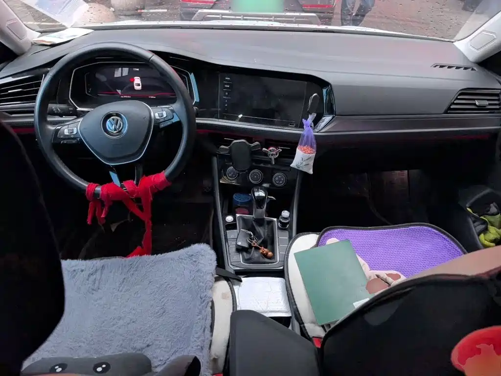 Volkswagen Sagitar — миниатюра 5