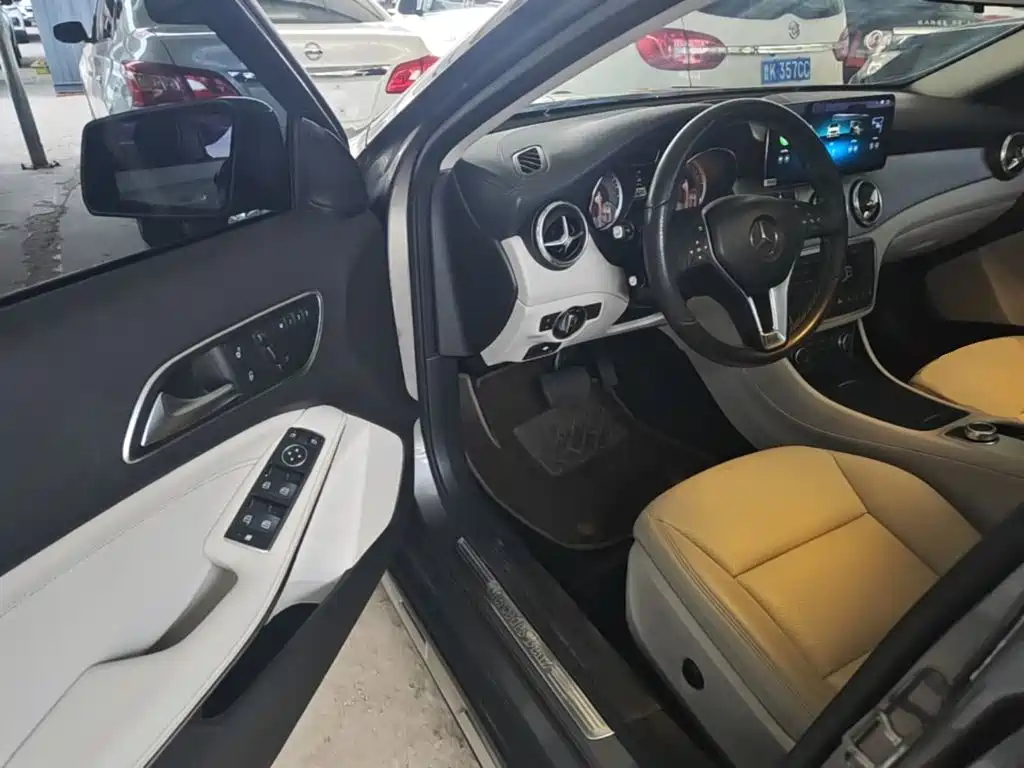 Mercedes-Benz GLA — миниатюра 15